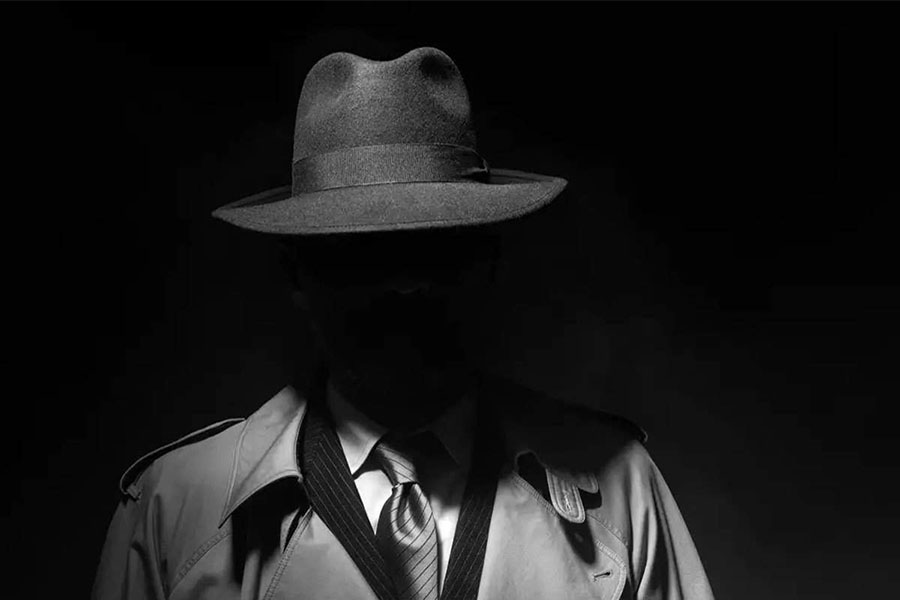 intrigo spy story spionaggio