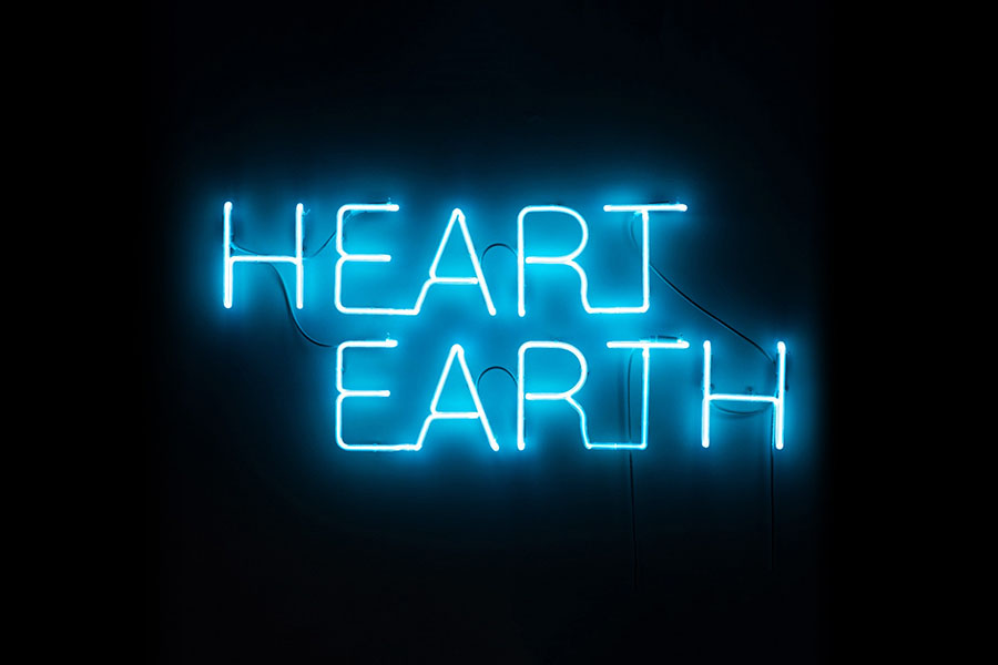 zeroottouno heart earth