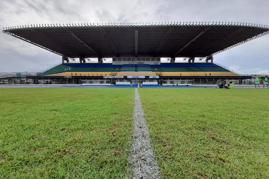 Zerão, lo stadio con l’equatore a metà campo