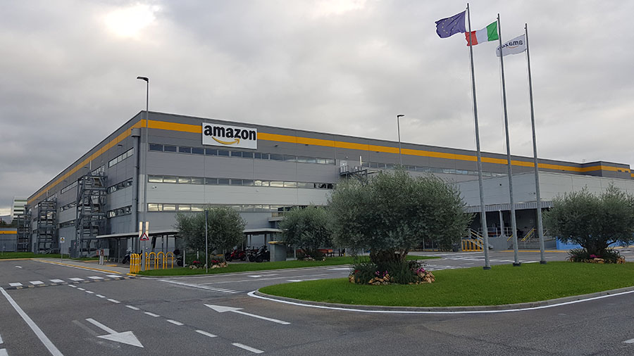 centro di distribuzione Amazon
