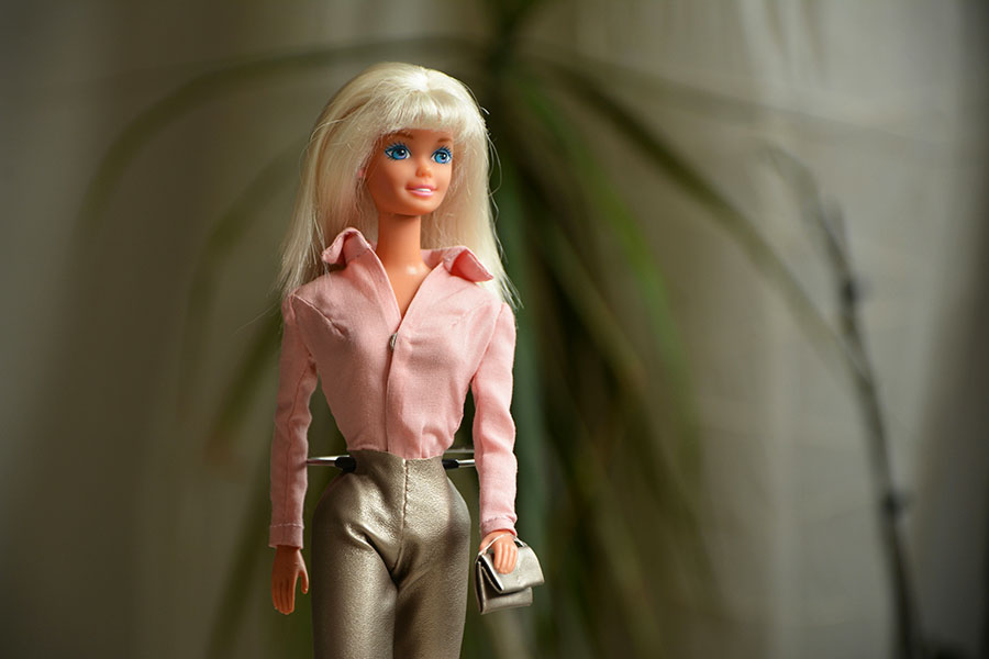 Barbie come icona nel libro di Massimiliano Capella